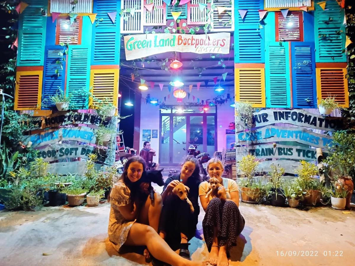 Greenland Backpackers Hostel Phong Nha Exterior photo